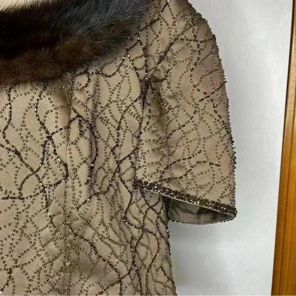Vintage Vie By Victoria Royal Blouse Women 20L Brown Beaded Faux Fur Zip Crop - Picture 3 of 9